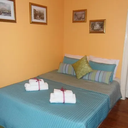 Istanbul Hostel Lisbon