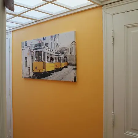 Istanbul Lisbon
